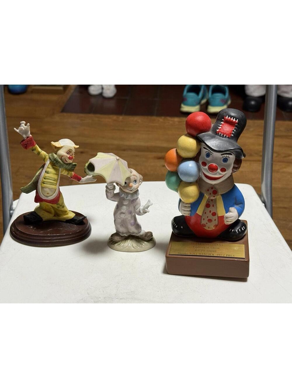 Vintage Clown With Balloons Figurine 7” Maybe Norleans Lot Of 3